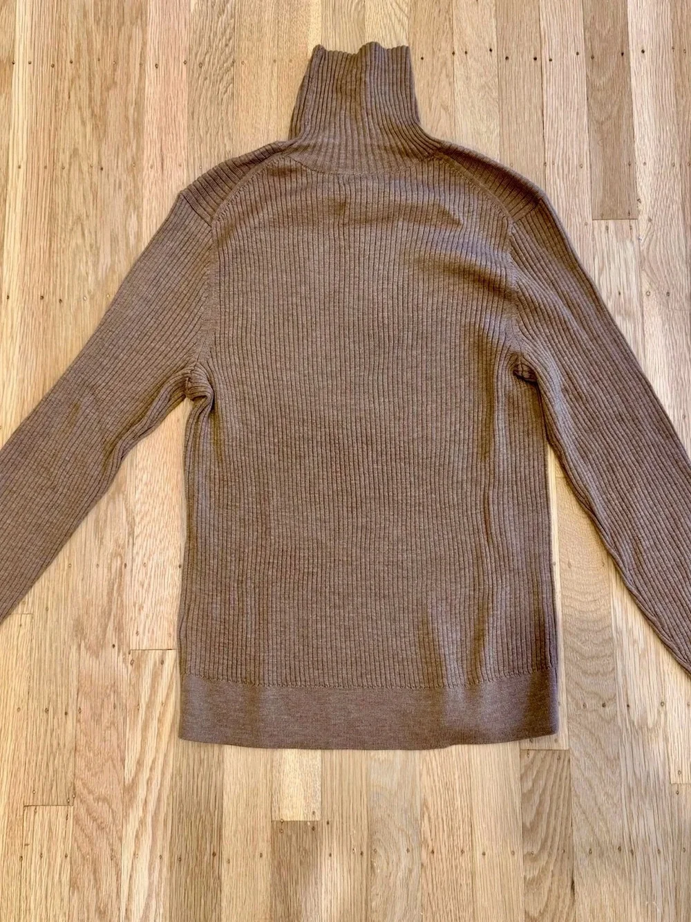 Banana Republic Merino Ribbed Turtleneck Sweater